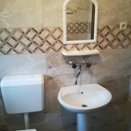 Dn House * Resen